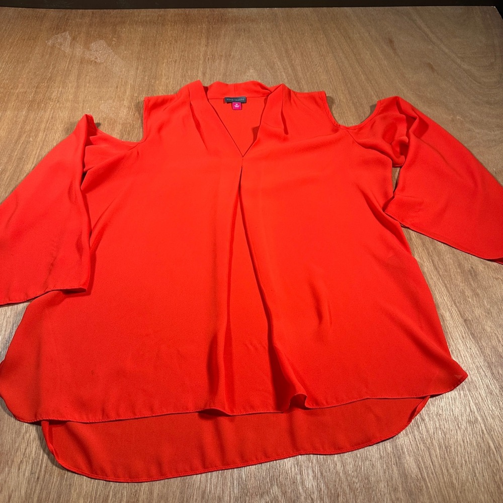 Vince Camuto Blouse Women Size M Orange Cold Shoulder Pleated Long Sleeve Top